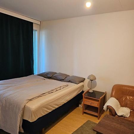 Comfortable 1 Bedroom Apartment In Helsinki Buitenkant foto