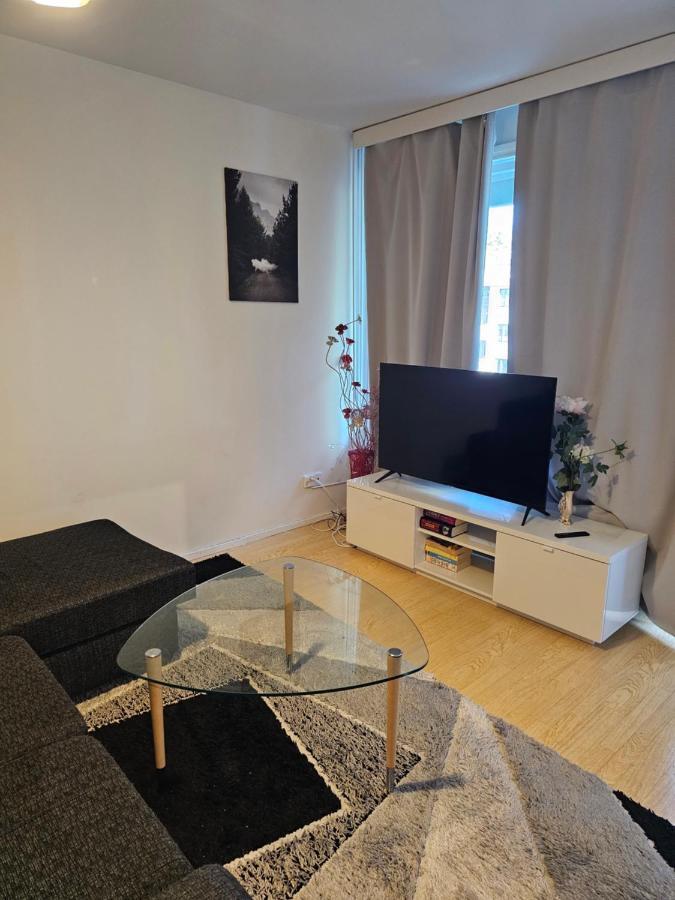 Comfortable 1 Bedroom Apartment In Helsinki Buitenkant foto